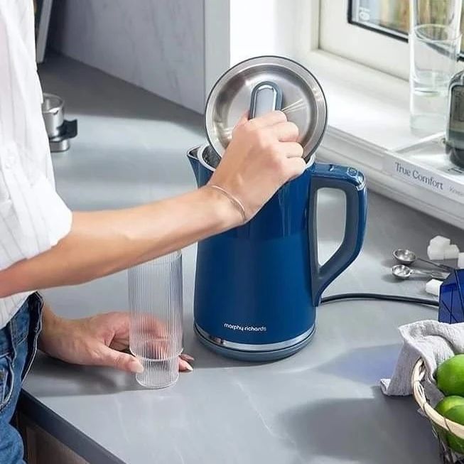 Morphy Richards Fast Boiling Kettle