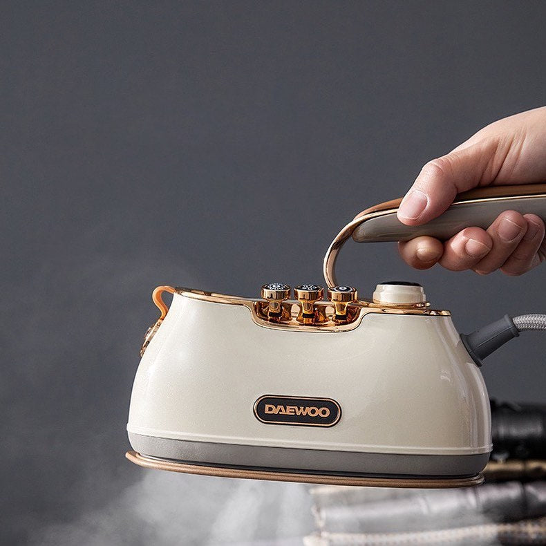 Daewoo Retro Ironing Machine